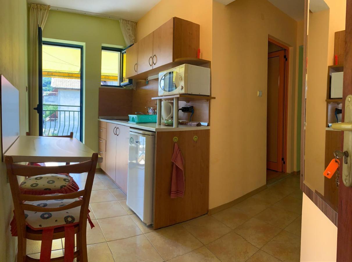 Guest House “Olesya” 奥布佐尔 外观 照片