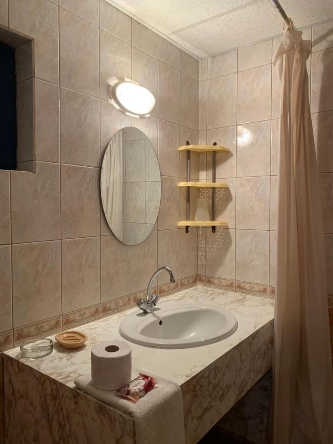 Guest House “Olesya” 奥布佐尔 外观 照片