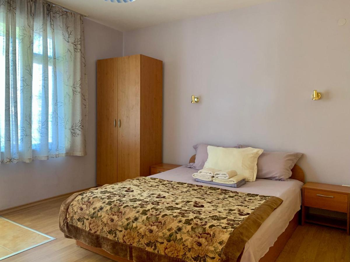 Guest House “Olesya” 奥布佐尔 外观 照片