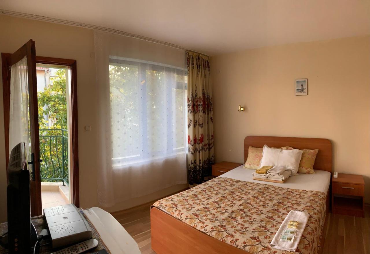 Guest House “Olesya” 奥布佐尔 外观 照片
