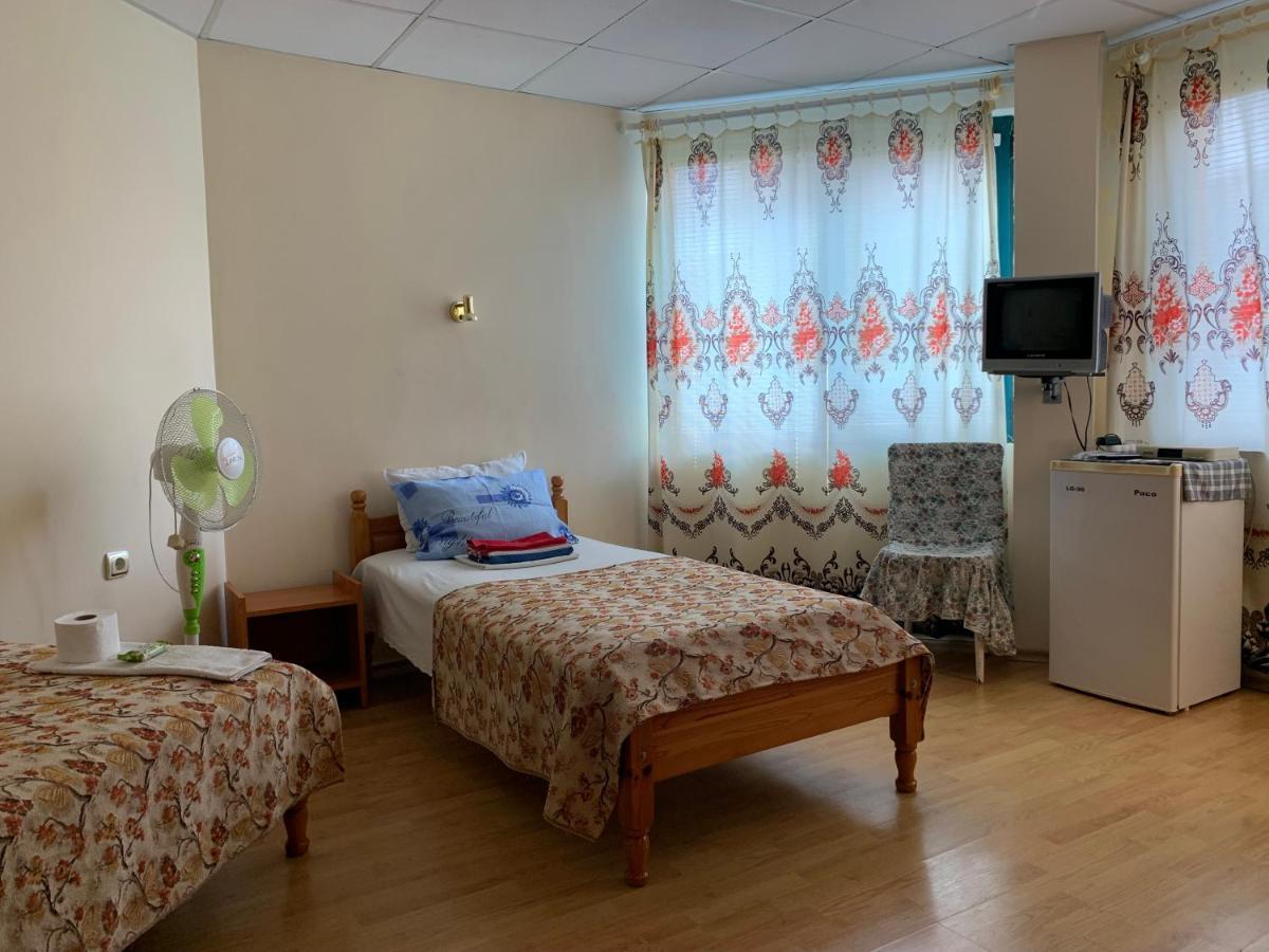 Guest House “Olesya” 奥布佐尔 外观 照片
